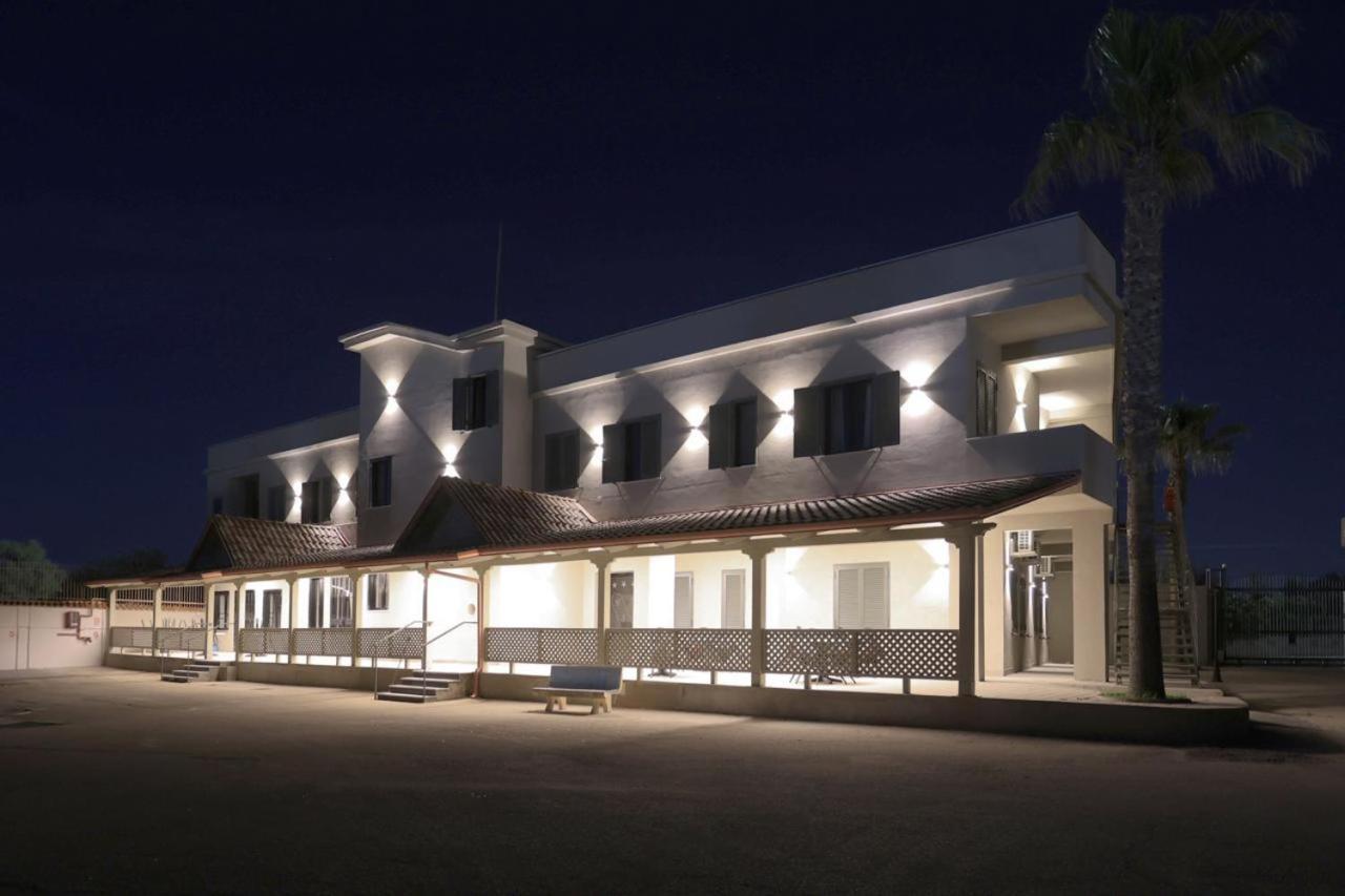 Hotel Barracuda Varcaturo Kültér fotó